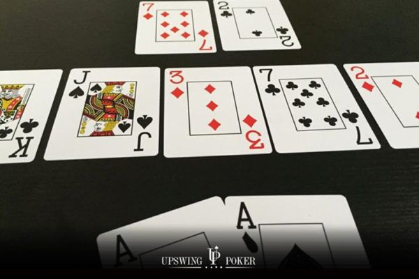 bad beats 72o beating AA