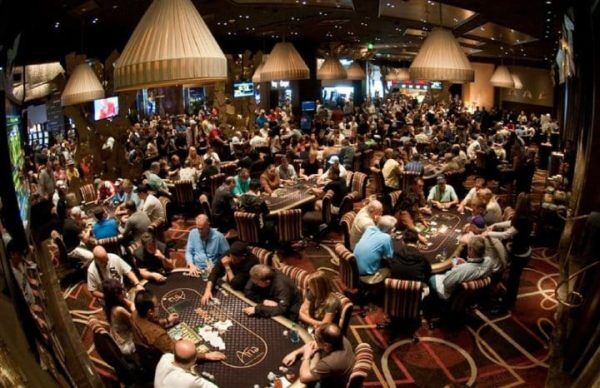 10 Best Poker Rooms in Vegas (And Why to Visit Each)
