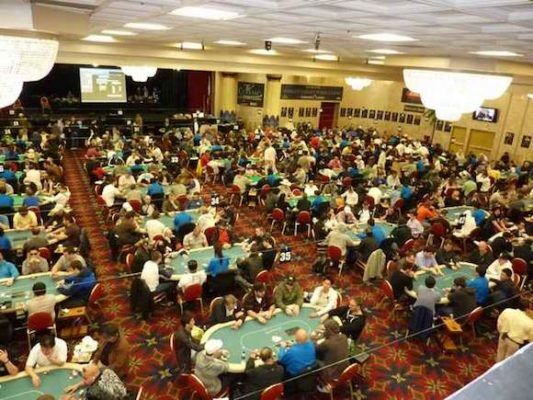 commerce casino L.A. poker classic poker room